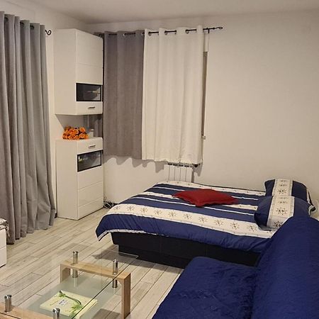 Apartments Peti プーラ 部屋 写真