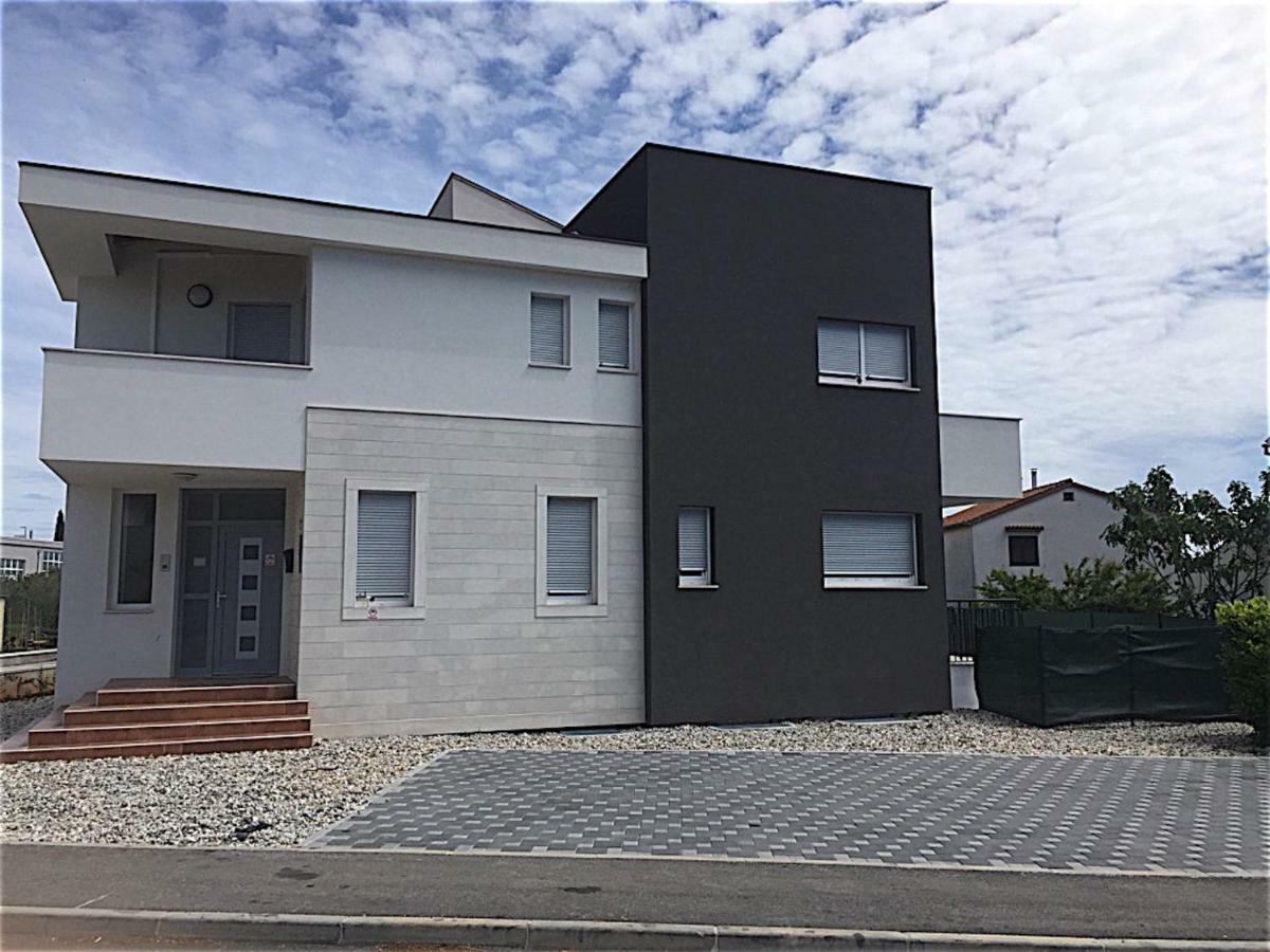 Apartments Peti プーラ エクステリア 写真